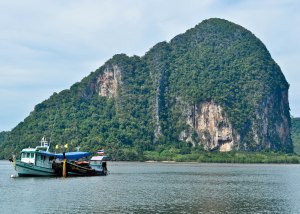 boat and mountain