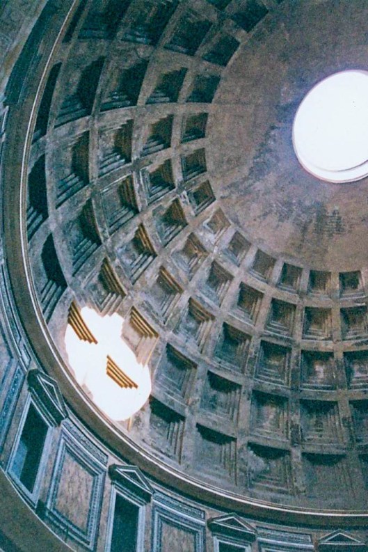 The Occulus inside the Pantheon. 35mm.